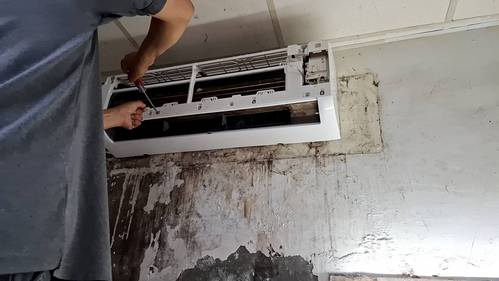 大龍街洗冷氣