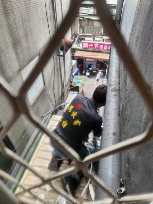 萬華洗洞配排水管