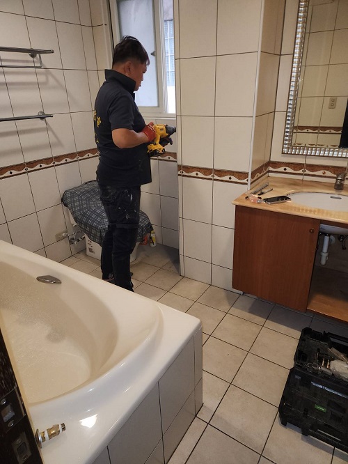 �j�w�Ϥ��q����-�N�����ަw�ˬI�u