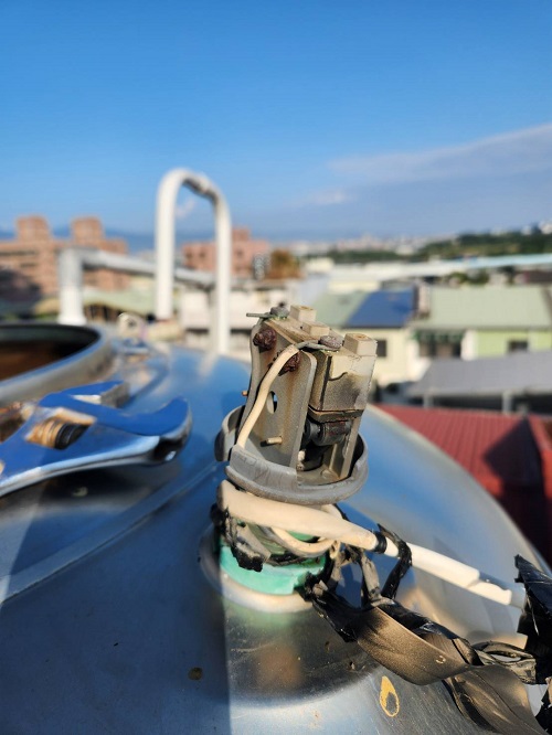 �j�w�Ϥ��q����-�������