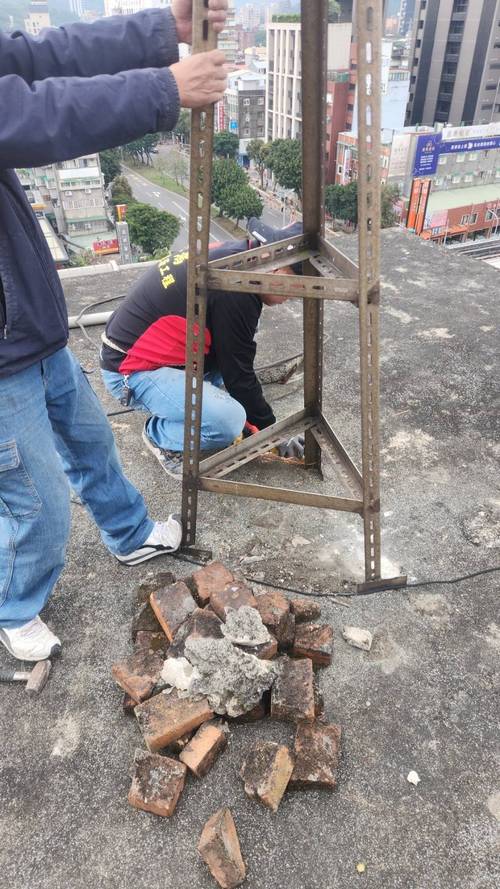 �h�L���׹p�w