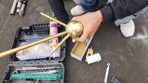 羅斯福路裝避雷針