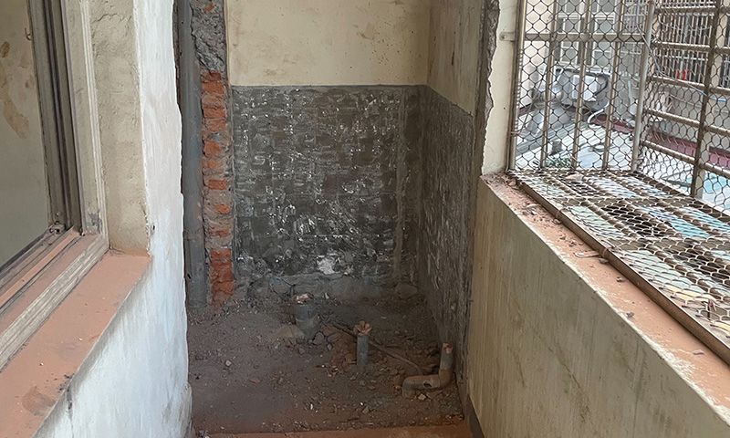 �x�_����C