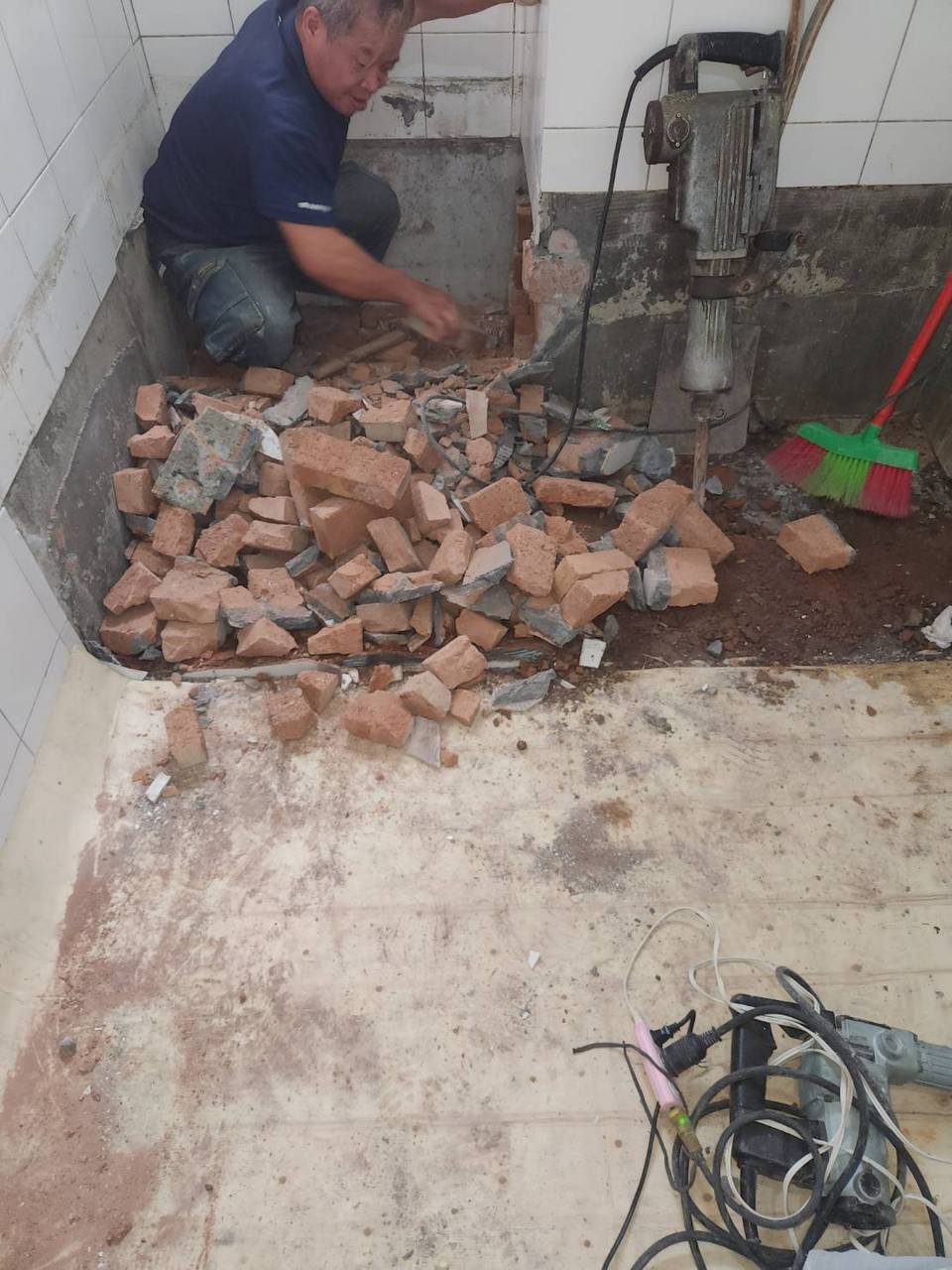 ¥x¥_ªO¾ô¯D¬û©î°£°µ¨¾¤ô