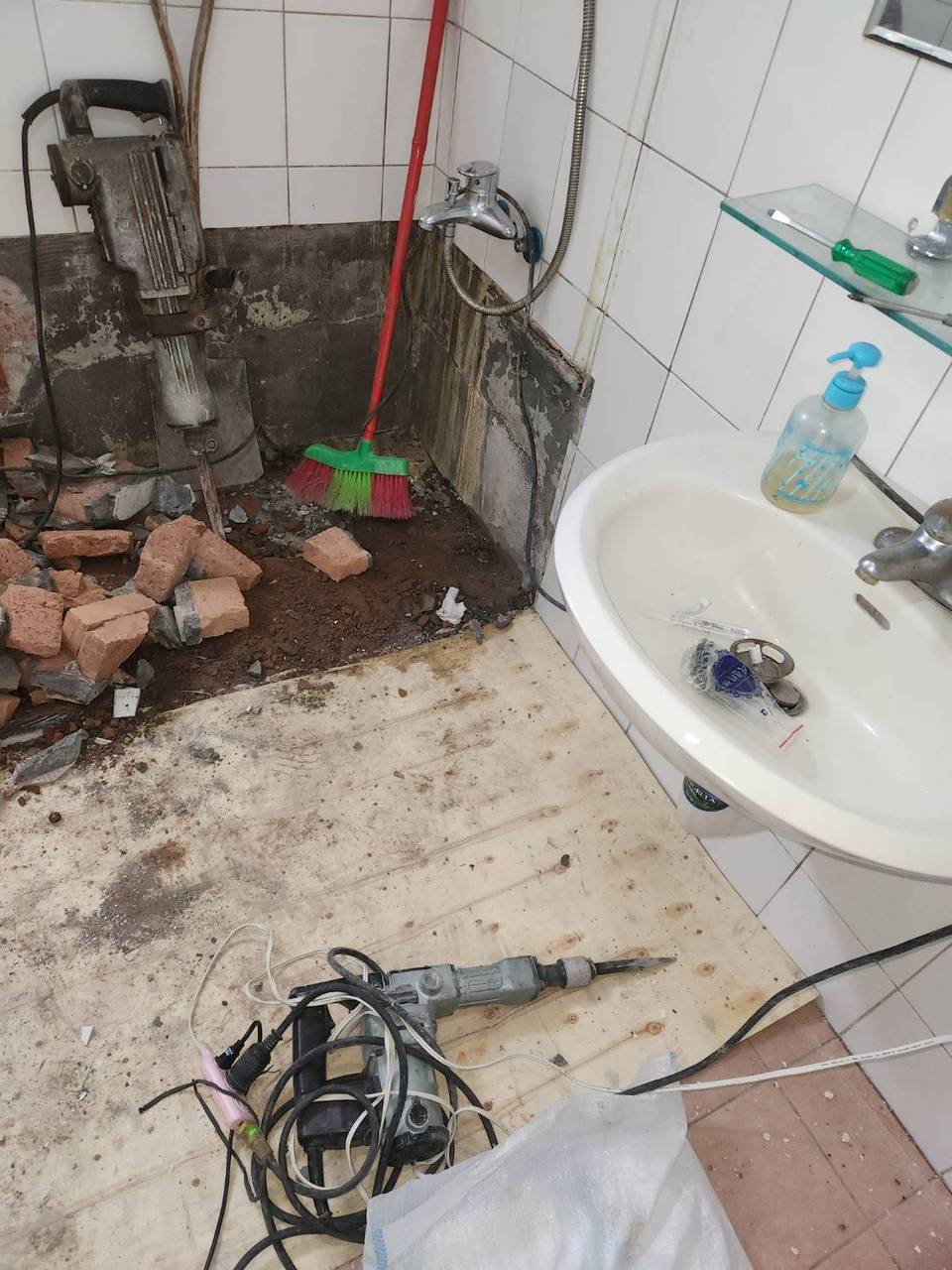 ¥x¥_ªO¾ô¯D¬û©î°£°µ¨¾¤ô